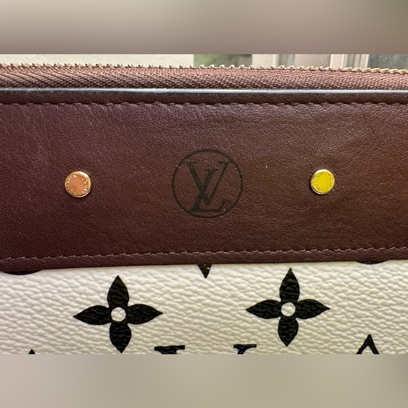 Rare Louis Vuitton Black/White/Brown Walnut Leather Monogram Gamma Zippy - Picture 2 of 16